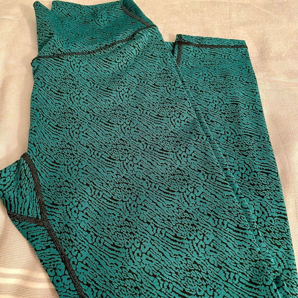Buffbunny Evolve Jacquard Legging Venom Nucleus Print